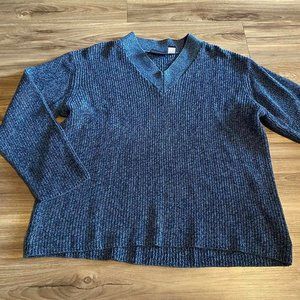 blue liz claiborne b neck sweater size XL